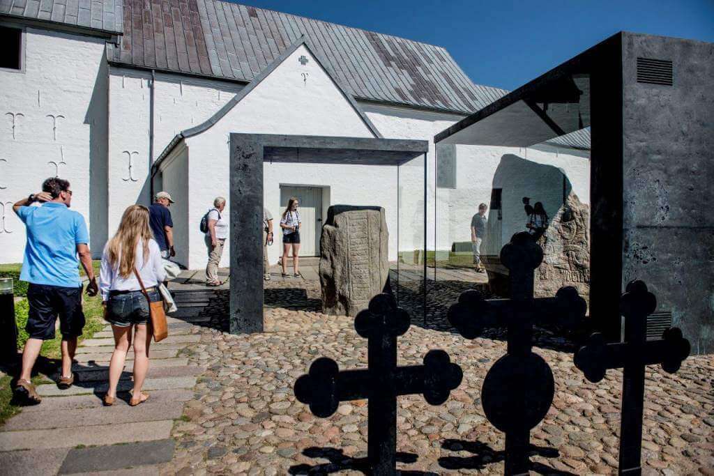 Jelling Monumenterne - © Visit Vejle